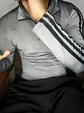 Snapshot of HARSHHU01 chatting on February 21, 5:36 pm HARSHHU01 online show from February 21, 5:36 pm