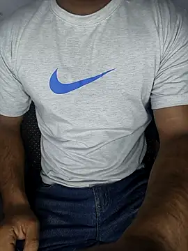 Snapshot of HARSHHU01 chatting on February 27, 5:13 pm HARSHHU01 online show from February 27, 5:13 pm