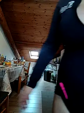 luciferelili online show from December 3, 1:42 pm