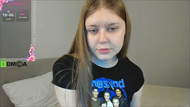 Snapshot of YamatoBrodsky chatting on November 6, 5:14 pm YamatoBrodsky online show from November 6, 5:14 pm