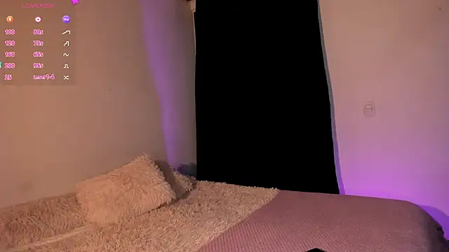 adara evanss online show from March 4, 11:22 pm