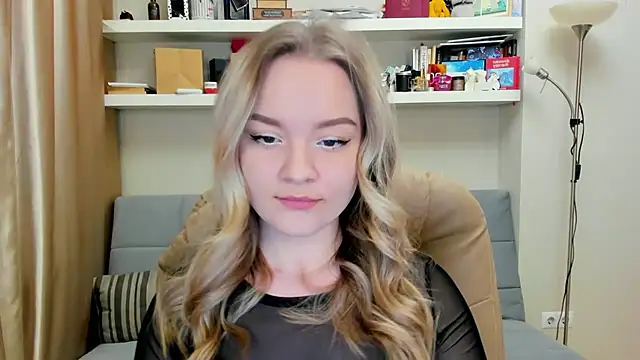 Kara Smith  online show from January 26, 10:46 pm