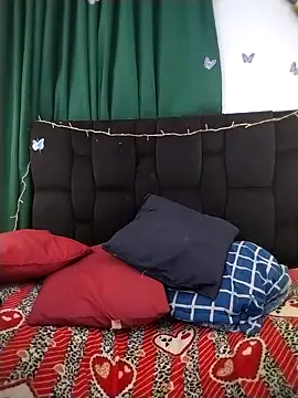 AlexaNovoa  online show from November 15, 1:03 am