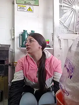 HOLY DOLL online show from October 23, 8:29 pm