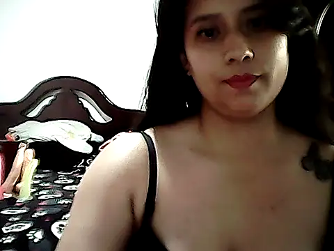 charlotte2351 online show from April 22, 3:24 pm