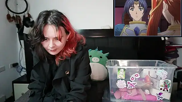 Snapshot of Devil_And_Princess chatting on October 13, 1:27 am Devil And Princess online show from October 13, 1:27 am