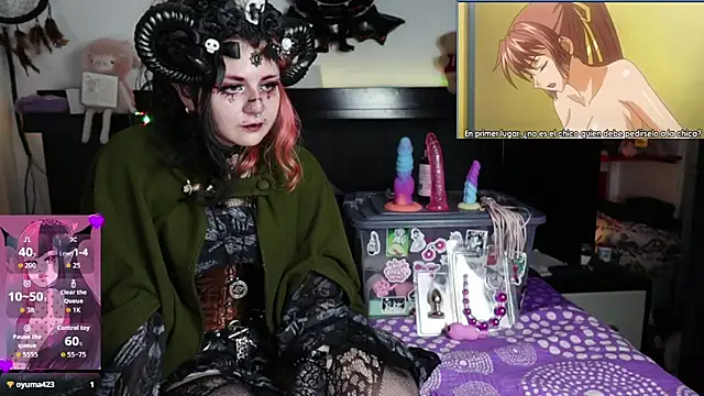 Snapshot of Devil_And_Princess chatting on May 23, 3:45 am Devil And Princess online show from May 23, 3:45 am