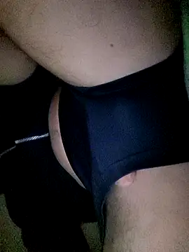 Snapshot of P_K_33 chatting on October 17, 4:53 pm P K 33 online show from October 17, 4:53 pm