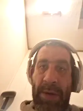 mayg online show from February 17, 6:43 am