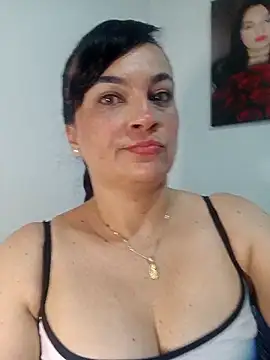 Snapshot of megan_milf79 chatting on November 26, 2:23 am megan milf79 online show from November 26, 2:23 am