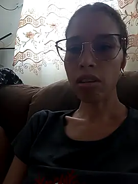 Snapshot of Sexi_girl29 chatting on July 13, 2:09 pm Sexi girl29 online show from July 13, 2:09 pm