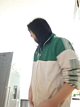 Snapshot of ThePython666 chatting on November 15, 7:05 am ThePython666 online show from November 15, 7:05 am