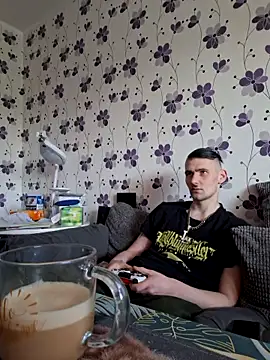 Snapshot of ThePython666 chatting on March 26, 4:01 pm ThePython666 online show from March 26, 4:01 pm