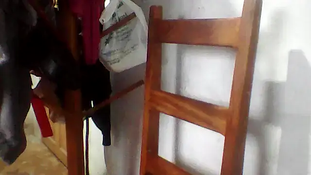 Sydneyputinha online show from April 19, 9:39 pm