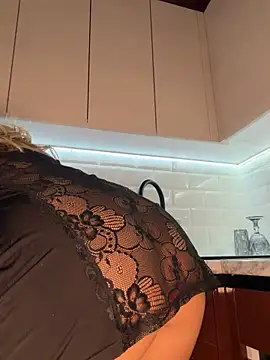 VelvetVabe online show from February 11, 8:03 pm