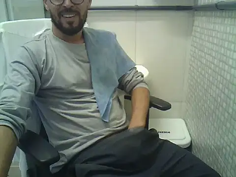 pdasgyn online show from July 6, 2:47 pm