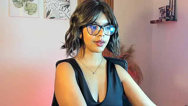 Milabrown  online show from October 9, 6:17 pm