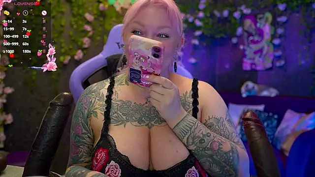 BlackedBarbie online show from October 22, 6:51 pm