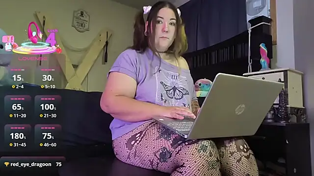 Snapshot of KinkyBratandDaddy chatting on October 25, 3:03 am KinkyBratandDaddy online show from October 25, 3:03 am