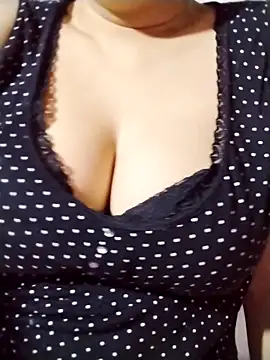 az9ovsqjqhva online show from October 18, 1:52 am