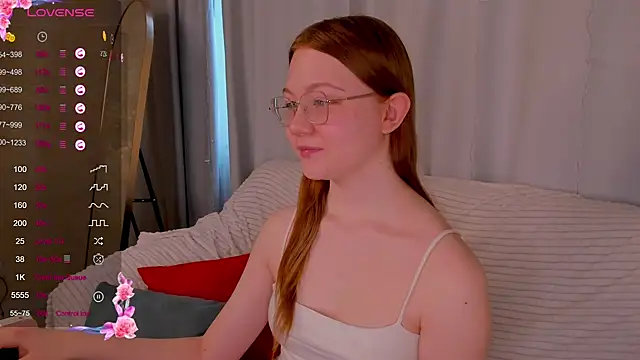 luv tessa online show from March 7, 1:24 am