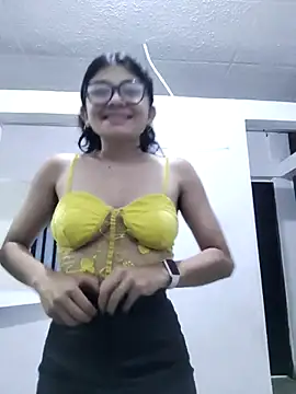 Guadalupe Lopez online show from October 18, 10:05 am