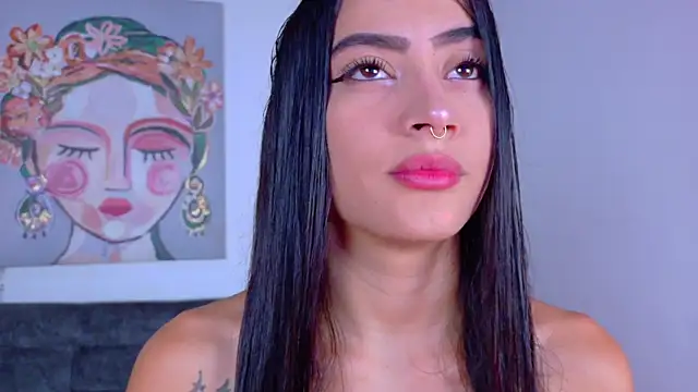 Snapshot of alice_rous21 chatting on November 10, 1:10 pm alice rous21 online show from November 10, 1:10 pm