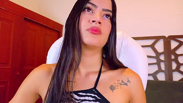 Snapshot of alice_rous21 chatting on November 11, 1:11 pm alice rous21 online show from November 11, 1:11 pm