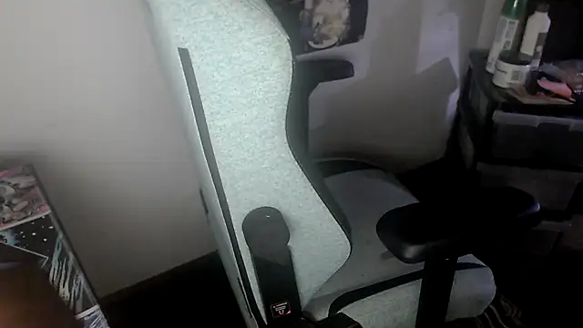 twink69Finger online show from October 16, 7:42 am