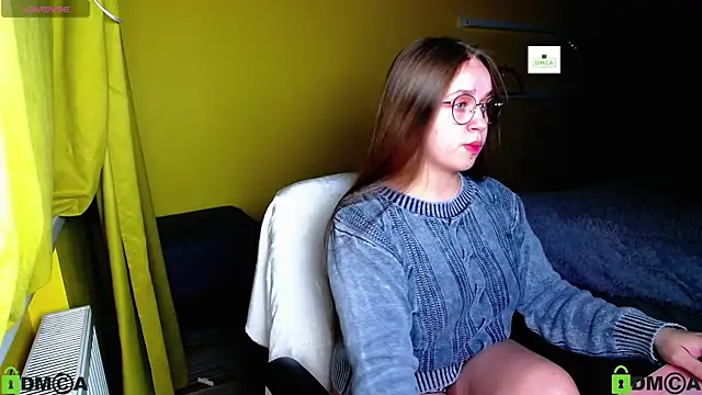 Snapshot of Lilysweet13 chatting on November 23, 3:23 pm Lilysweet13 online show from November 23, 3:23 pm