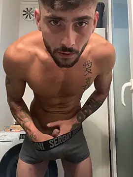 Hugo34bg online show from September 10, 5:46 pm