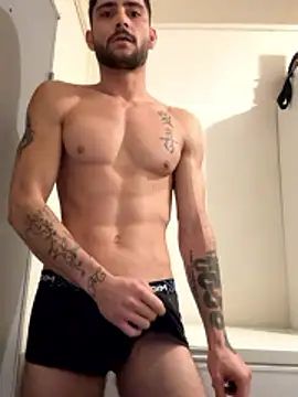 Hugo34bg online show from January 8, 2:58 am