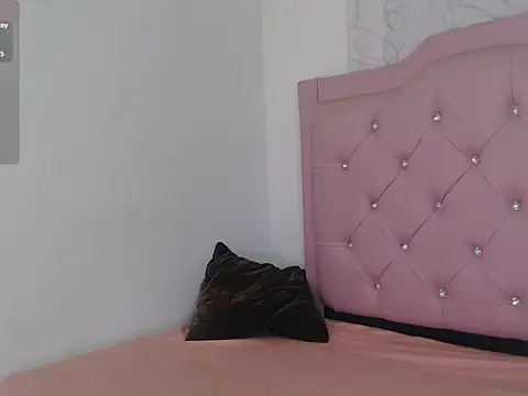 vicky bigboobs babe online show from June 21, 4:59 am