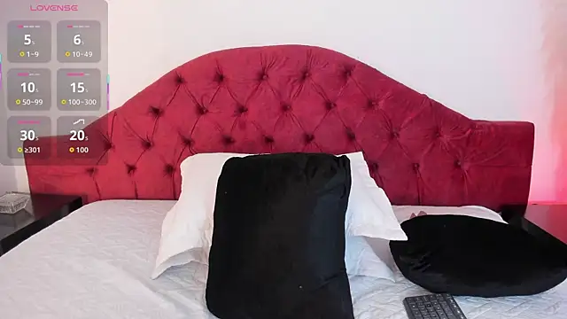 jashh  online show from March 7, 7:44 pm