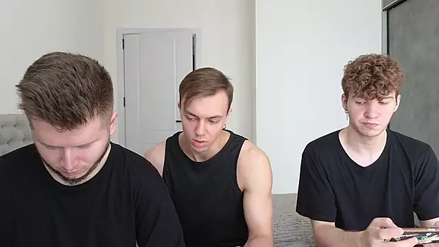 Snapshot of boys_sobolisha chatting on July 24, 8:12 am boys sobolisha online show from July 24, 8:12 am