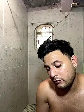 Mr brian03 online show from September 12, 8:53 pm