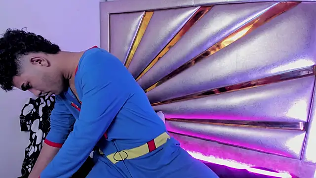 Snapshot of LucasCarterr_ chatting on March 13, 4:49 am LucasCarterr online show from March 13, 4:49 am