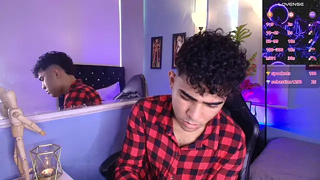 Snapshot of LucasCarterr_ chatting on September 11, 4:29 pm LucasCarterr online show from September 11, 4:29 pm