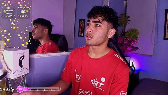 Snapshot of LucasCarterr_ chatting on September 17, 3:30 am LucasCarterr online show from September 17, 3:30 am