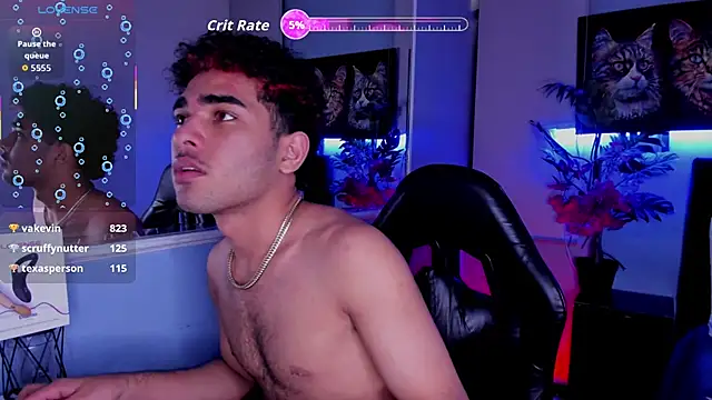 Snapshot of LucasCarterr_ chatting on November 22, 8:46 am LucasCarterr online show from November 22, 8:46 am