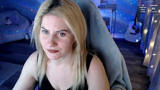 BellaStar84 online show from February 12, 12:11 pm