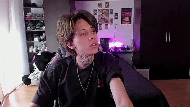 xIce Boy online show from February 19, 1:07 pm