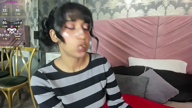 Karin Ks online show from September 24, 6:55 pm