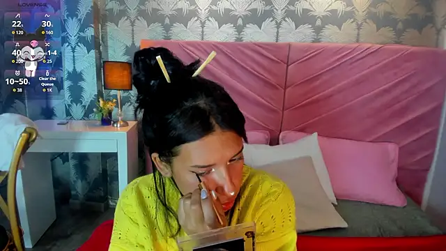 Karin Ks online show from February 12, 2:39 am