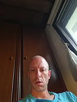 svenpfeifer online show from July 6, 4:31 am