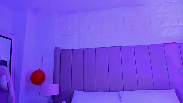 CarolineNasty online show from March 12, 12:47 pm