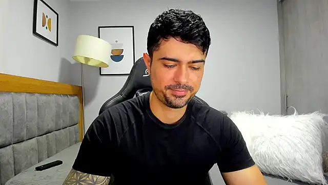 Dante Storm online show from November 6, 4:02 am