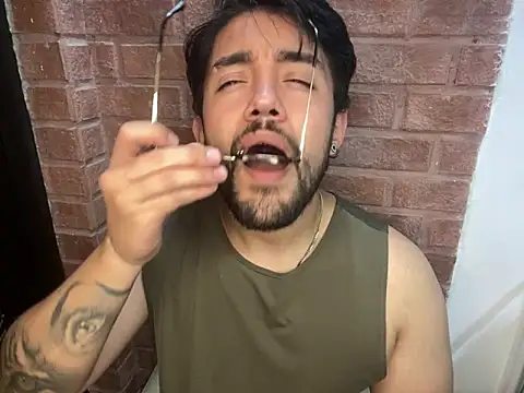 SrM0rgan online show from March 18, 3:31 am