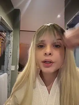 LoganPeny online show from March 4, 5:30 pm