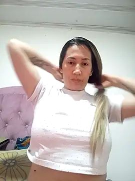 melany-92xxx online show from April 19, 11:40 pm